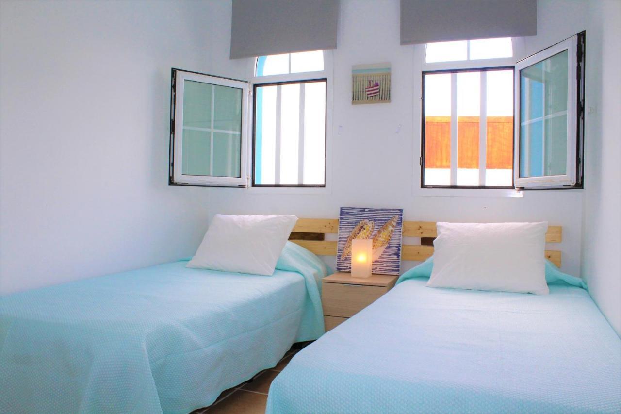 Villa Delhi By Privilege Bay ลาโอลีวา ภายนอก รูปภาพ
